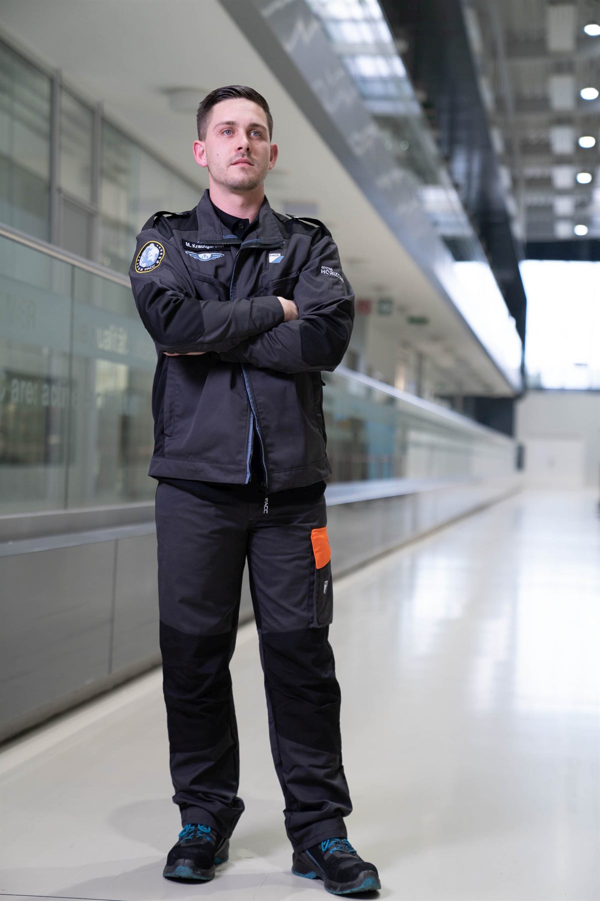 Neue FACC Arbeitskleidung