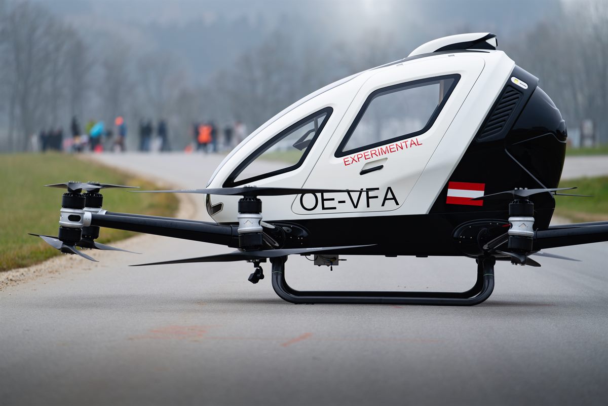 Test flight EHang 216