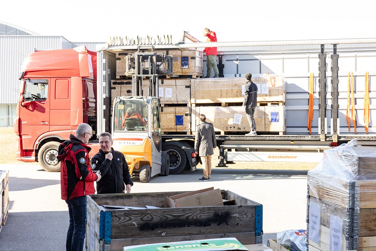 As an immediate action to support people in need in the Ukraine, FACC AG organized a transport of relief supplies to the Ukraine.