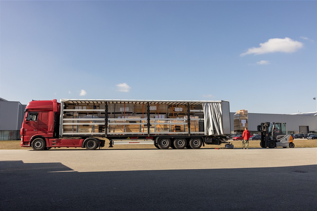 FACC organizes relief supplies to Ukraine